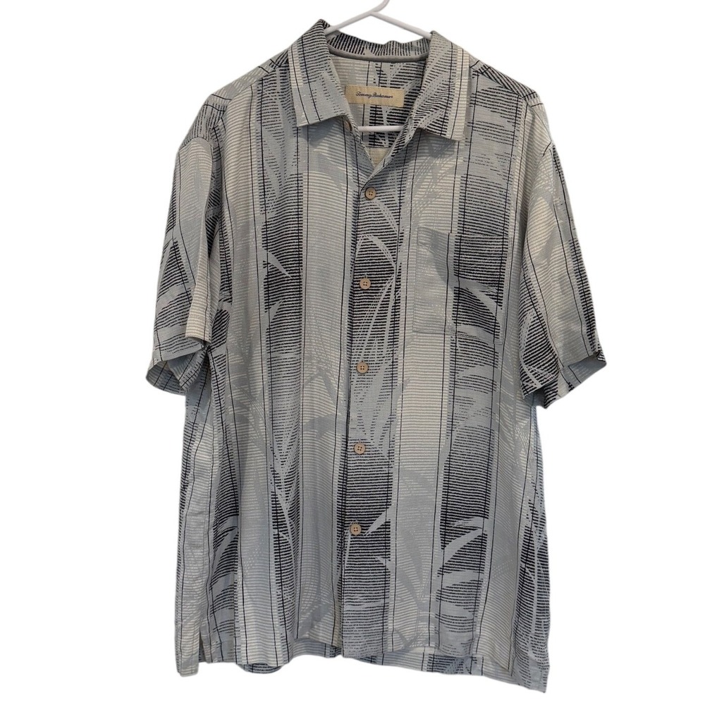 Tommy Bahama Mens Large 100% Silk Grey Hawaiian Short Sleeve Button Down Shirt
